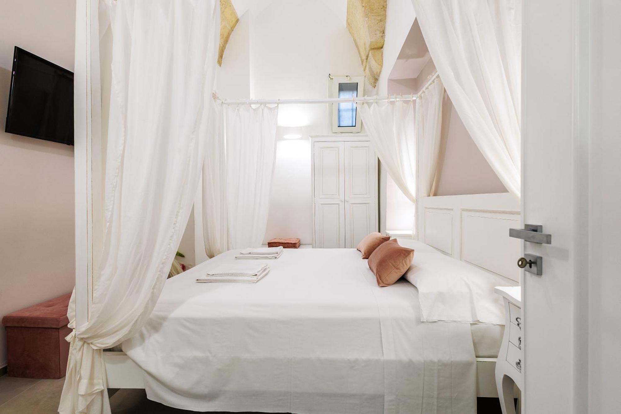 Goodstay Corte Regina Suite Lecce Exterior photo